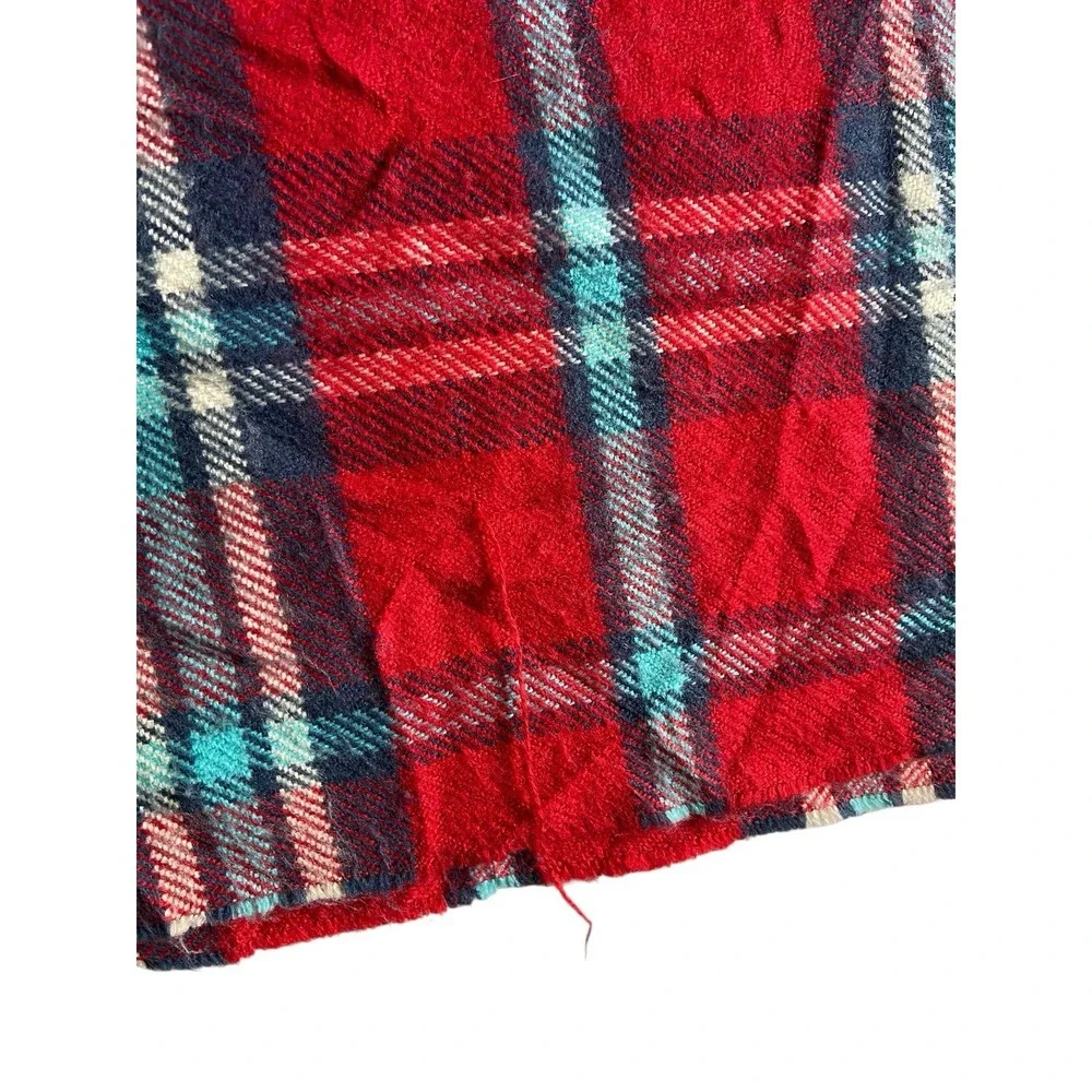 Hollister Red Plaid Fringe Logo Scarf Cozy Preppy Winter‎ Cabincore Outdoors Ivy